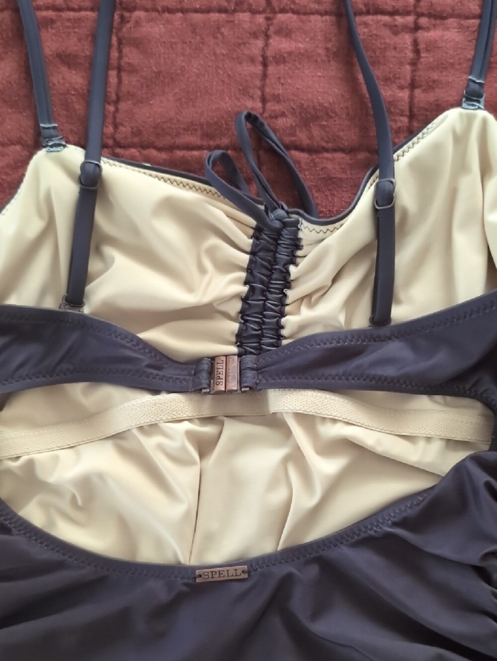 trade! Jimi One Piece Swimsuit - Picture 4 of 4
